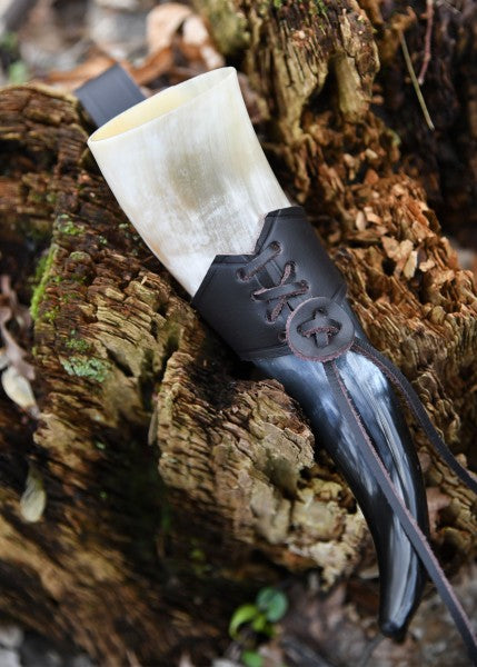 Gürtelhalter aus Leder für 0,2l und 0,3l -Trinkhörner, braun