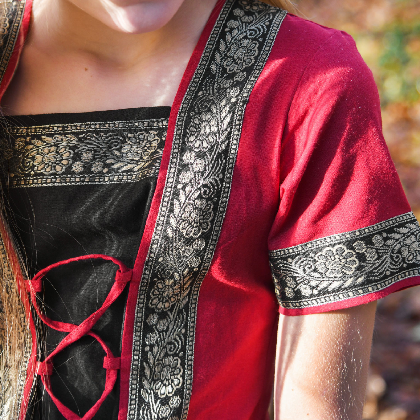 Kinder Mittelalterkleid Eleanor, kurzarm, rot/schwarz
