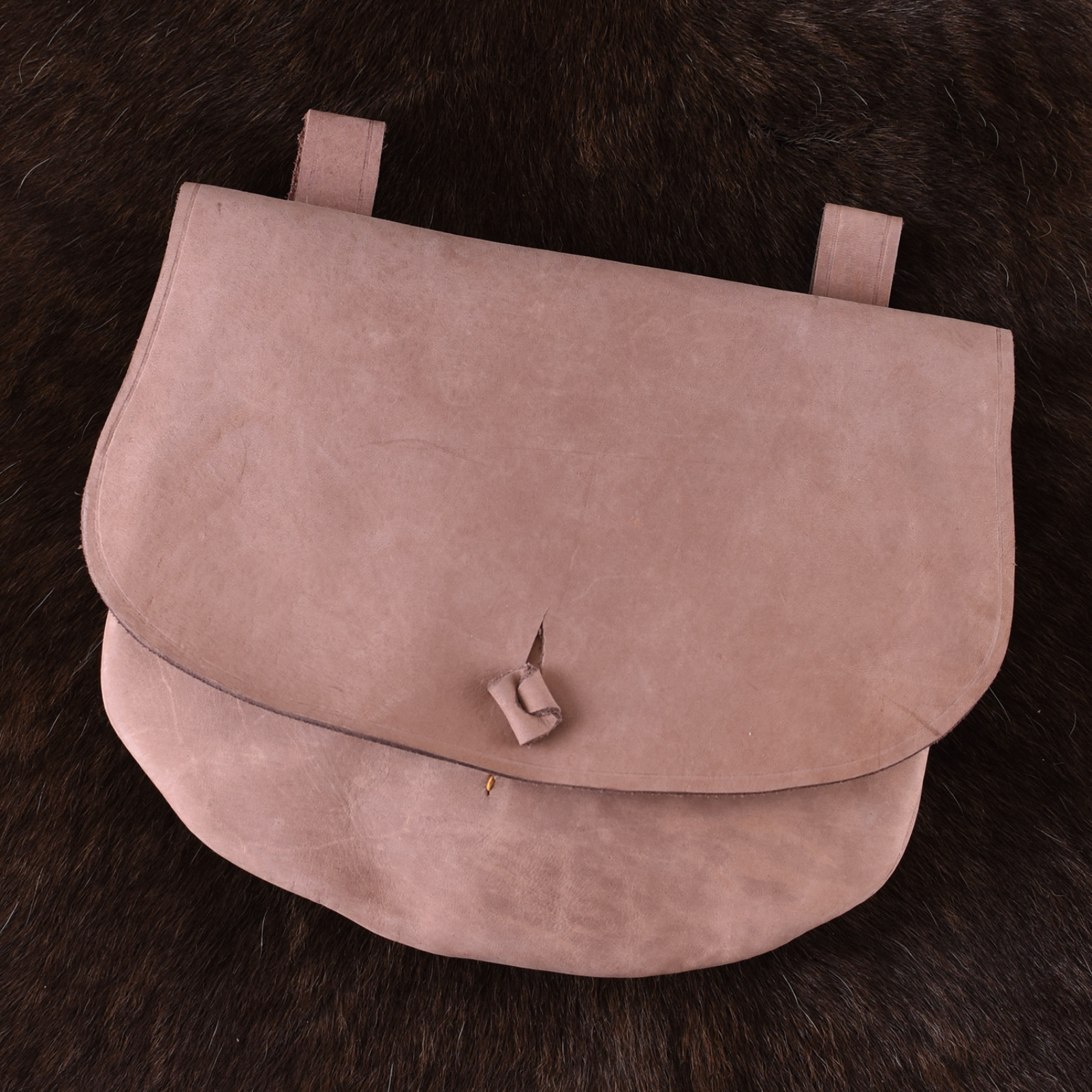 Gürteltasche aus Leder, halbrund