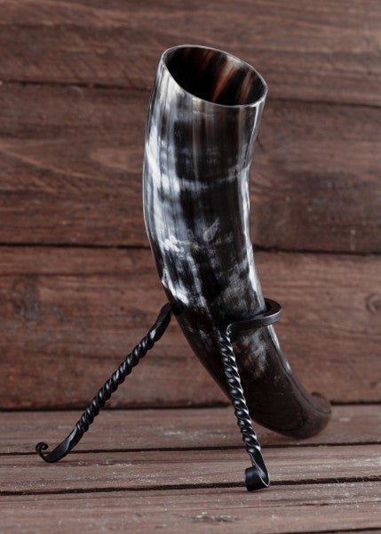 Handgeschmiedeter Omega-Trinkhornständer, verschiedene Größen