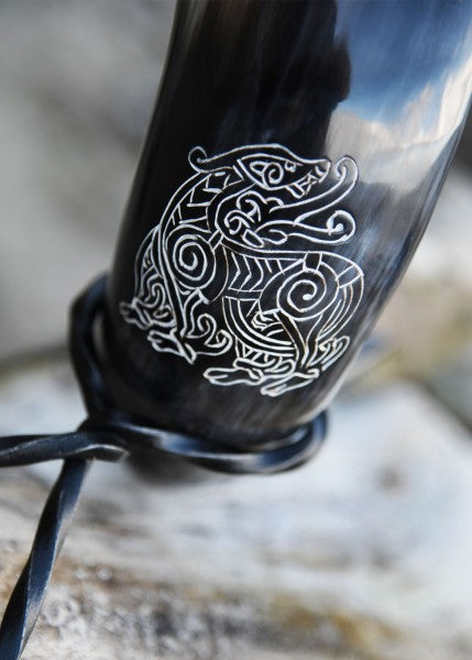 Trinkhorn mit Ständer - Drache