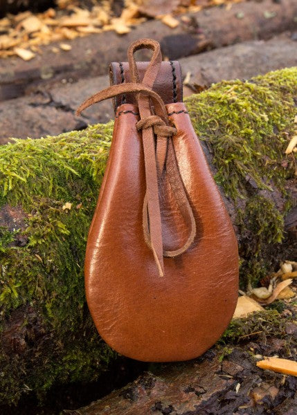 Kompass mit Ledertasche