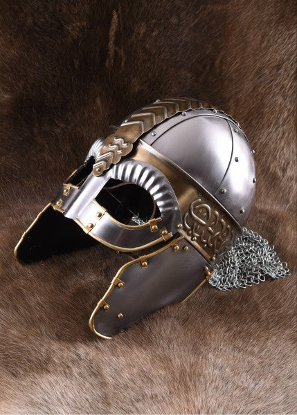 Brillenhelm Beowulf mit Wangenklappen und Kettenbrünne