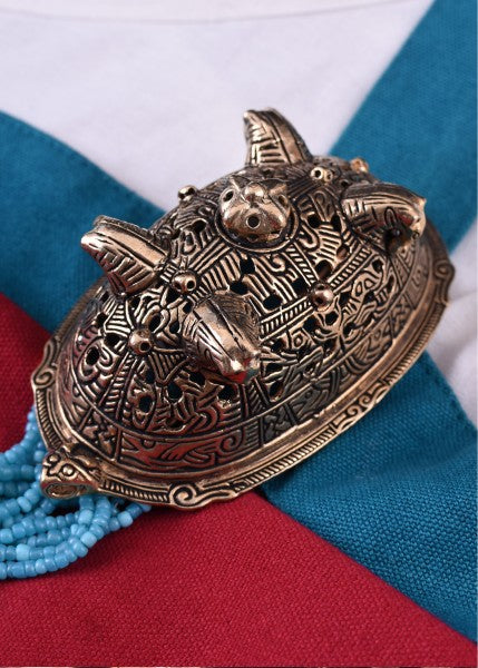 Wikinger Buckelfibel aus Birka mit Pferdeköpfen
