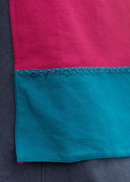 Wikinger Trägerkleid / Schürzenkleid Hilja mit Stickerei, rot