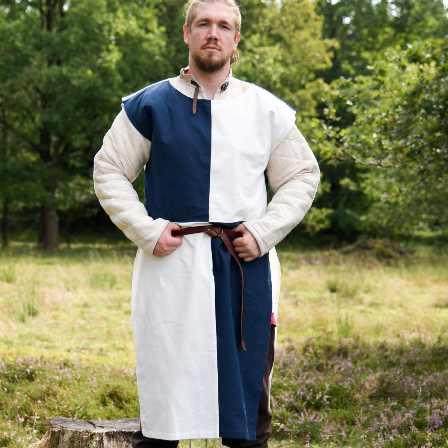 Mittelalter Waffenrock Eckhart, Mi-Parti, blau/natur