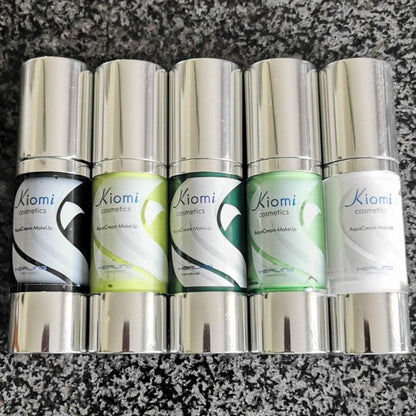 Kiomi Aqua-Cream Make Up in Weinrot C78 – 30 ml Tube, vegan &amp; hochpigmentiert