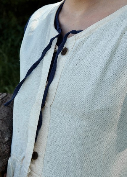 Mittelalterliches Bauernkleid aus Baumwolle, natur