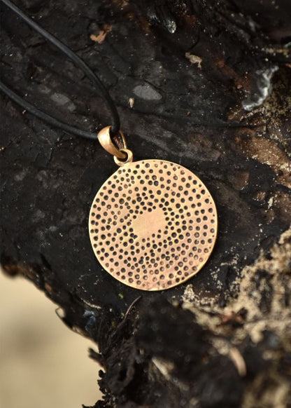 Anhänger aus Bronze, Vegvísir