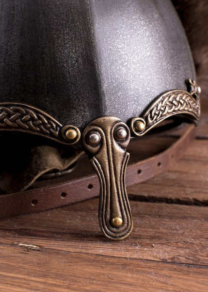 Nasalhelm mit Keltischen Motiven, Stahl mit Antik-Finish